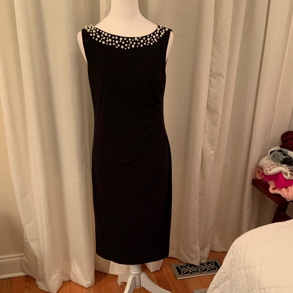 Jessica Howard Dresses & Skirts - Jessica Howard Black Dress with Pearl Accents